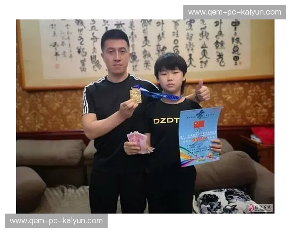 登山战报:在山巅写下的每一行荣耀 登山战报:在山巅写下的每一行荣耀